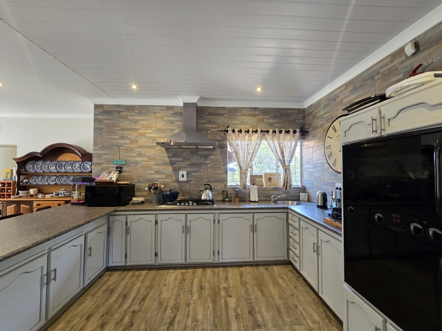 4 Bedroom Property for Sale in Doringkruin North West